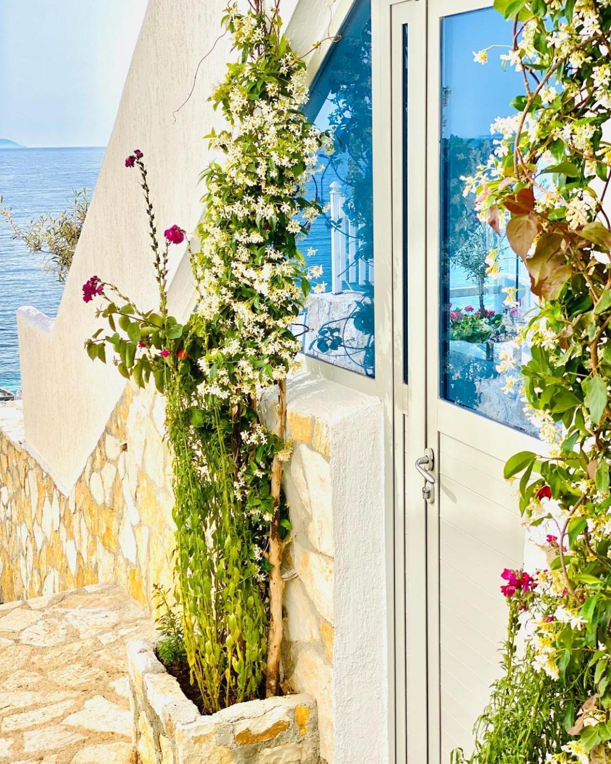 Geo & Art Boutique Hotel Himara Exterior foto