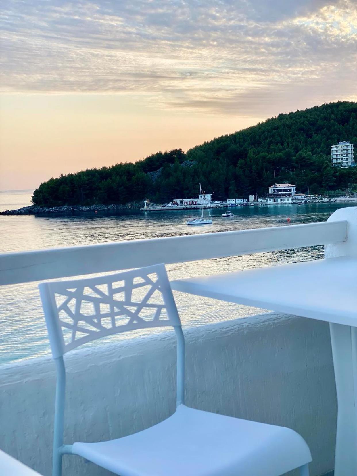 Geo & Art Boutique Hotel Himara Exterior foto