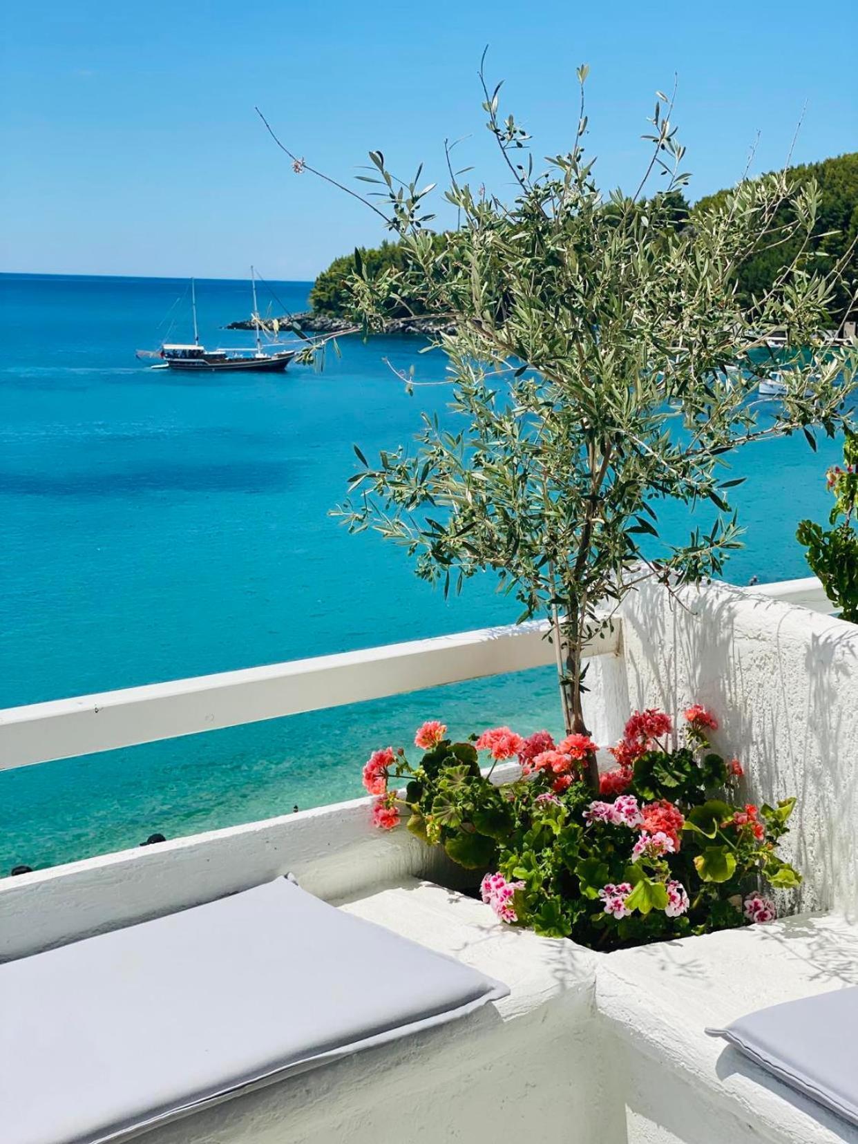 Geo & Art Boutique Hotel Himara Exterior foto